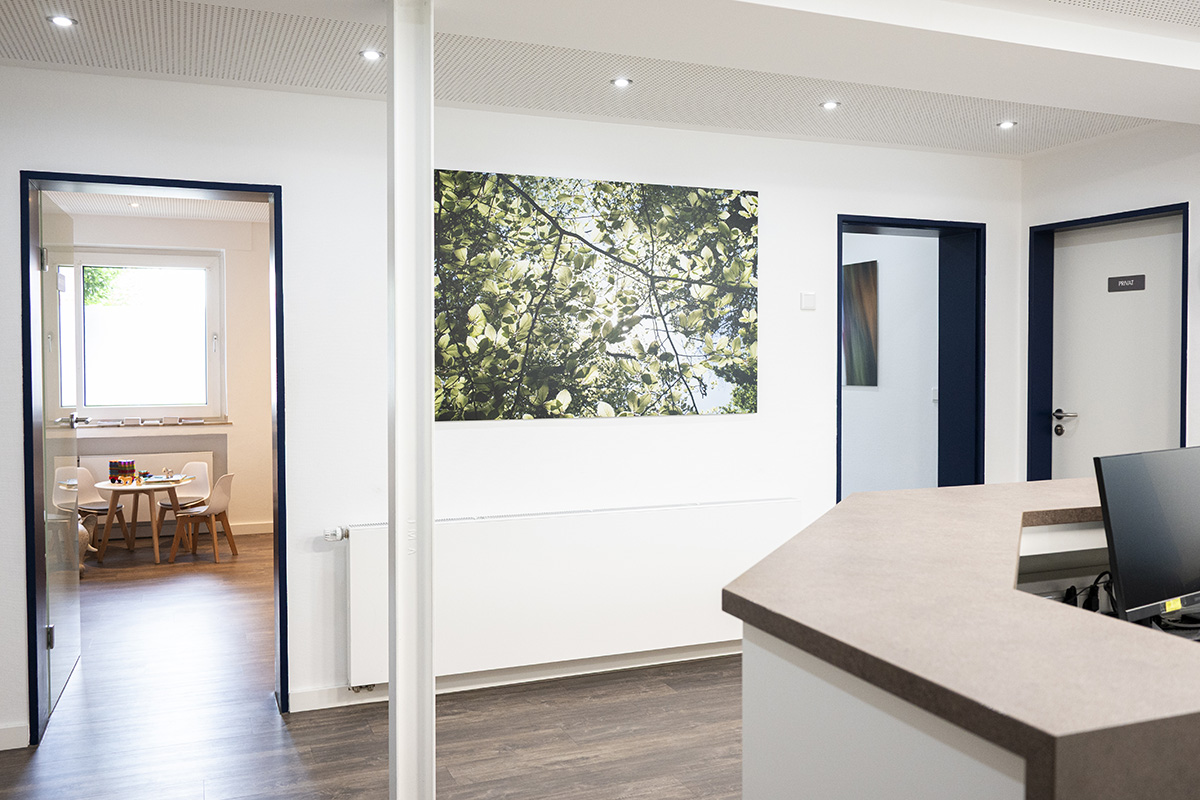 Praxis, Inneneinrichtung, Wandbilder